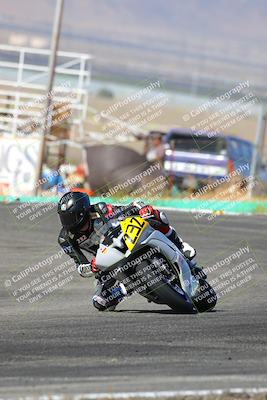 media/Jun-04-2022-WERA (Sat) [[b852bbbd55]]/Practice Races/3-600cc novices/